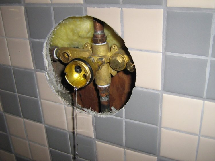 Name:  shower valve more pics 002.jpg
Views: 577
Size:  55.8 KB
